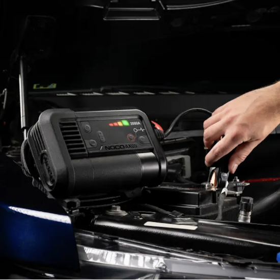 Robot de pornire si compresor aer NOCO BOOST AX65 12V 2000A 100PSI